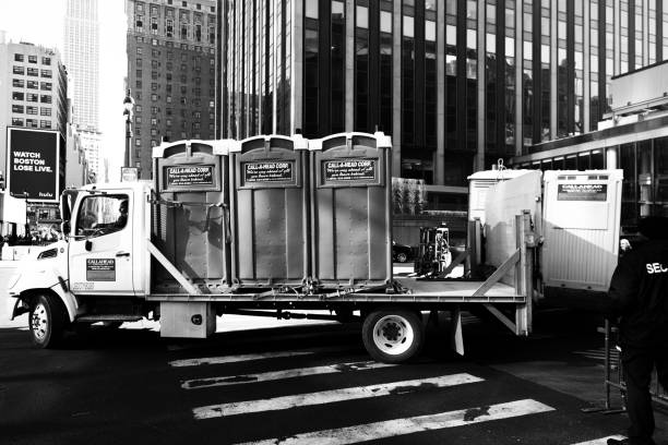 Best Construction site porta potty rental  in Dixon, MO